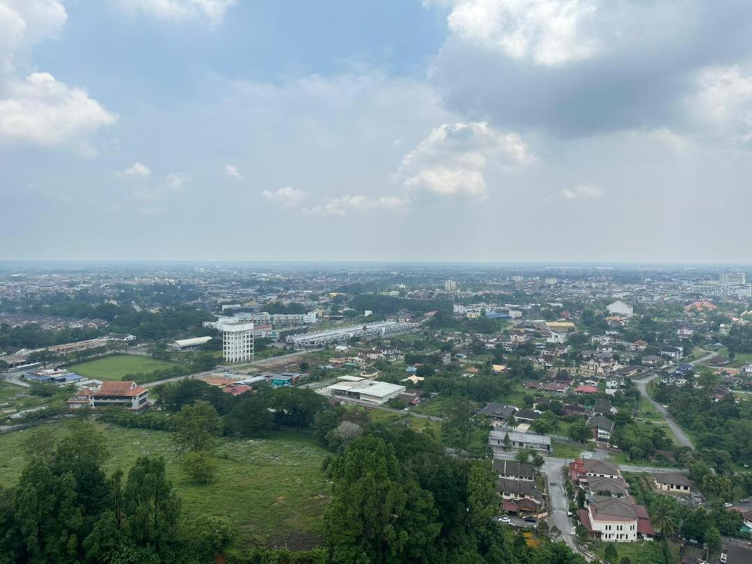 Mr.J Homestay Taiping Buitenkant foto