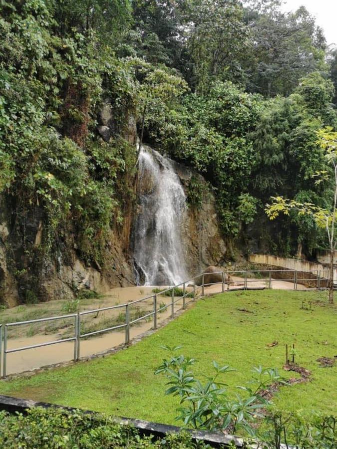 Mr.J Homestay Taiping Buitenkant foto