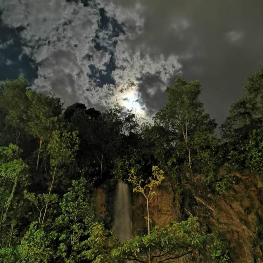 Mr.J Homestay Taiping Buitenkant foto